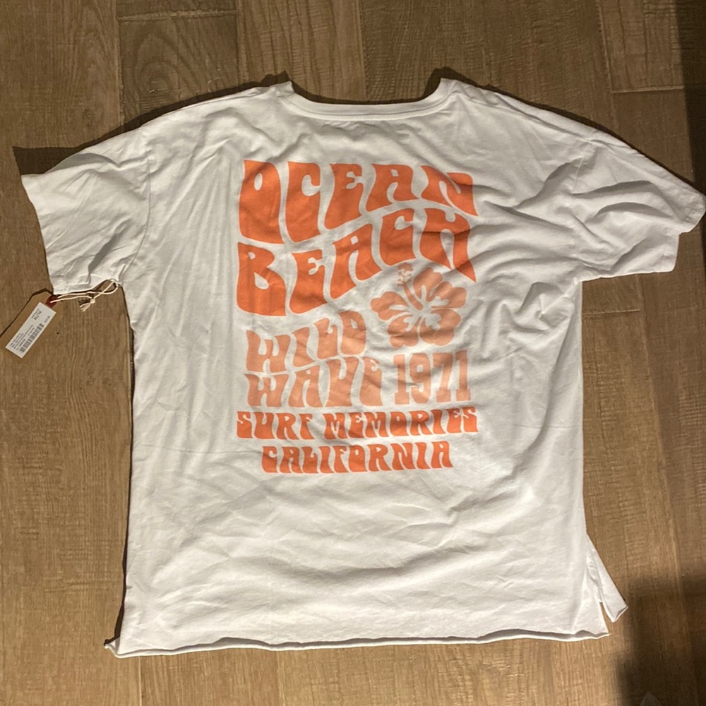 An XL white beach cover up tee from Harlow